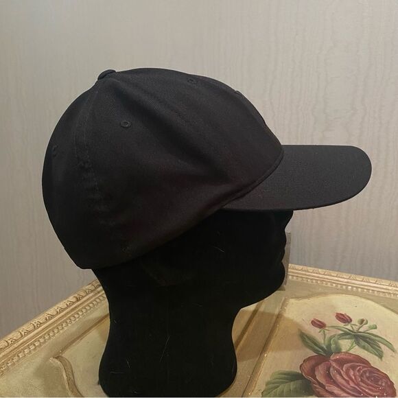 Hurley Flexfit Black Fitted Cap Hat Surfer Skater Streetwear Sz L-XL Unisex - Picture 7 of 14